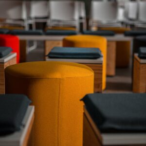 Ottomans/Poufs